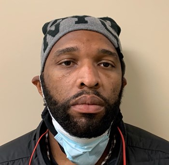 Booking photo of Kevin Smith