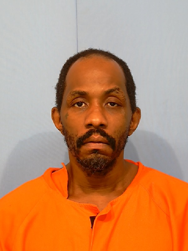 Booking photo of Victor Farrington