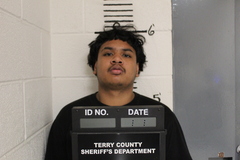 Booking photo of De'Ontae Pherguson Charles