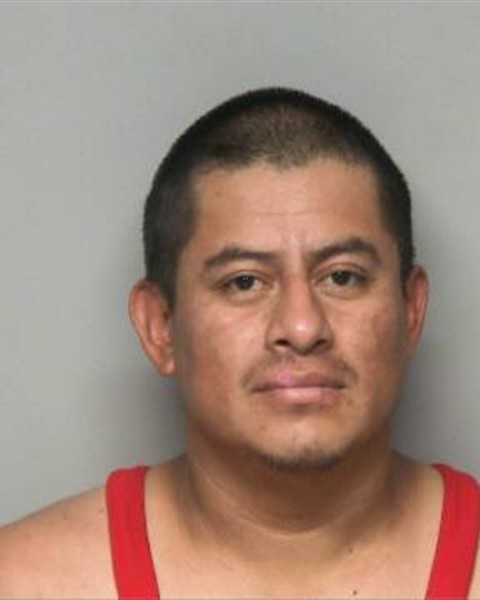 Booking photo of VICTOR HERNANDEZ